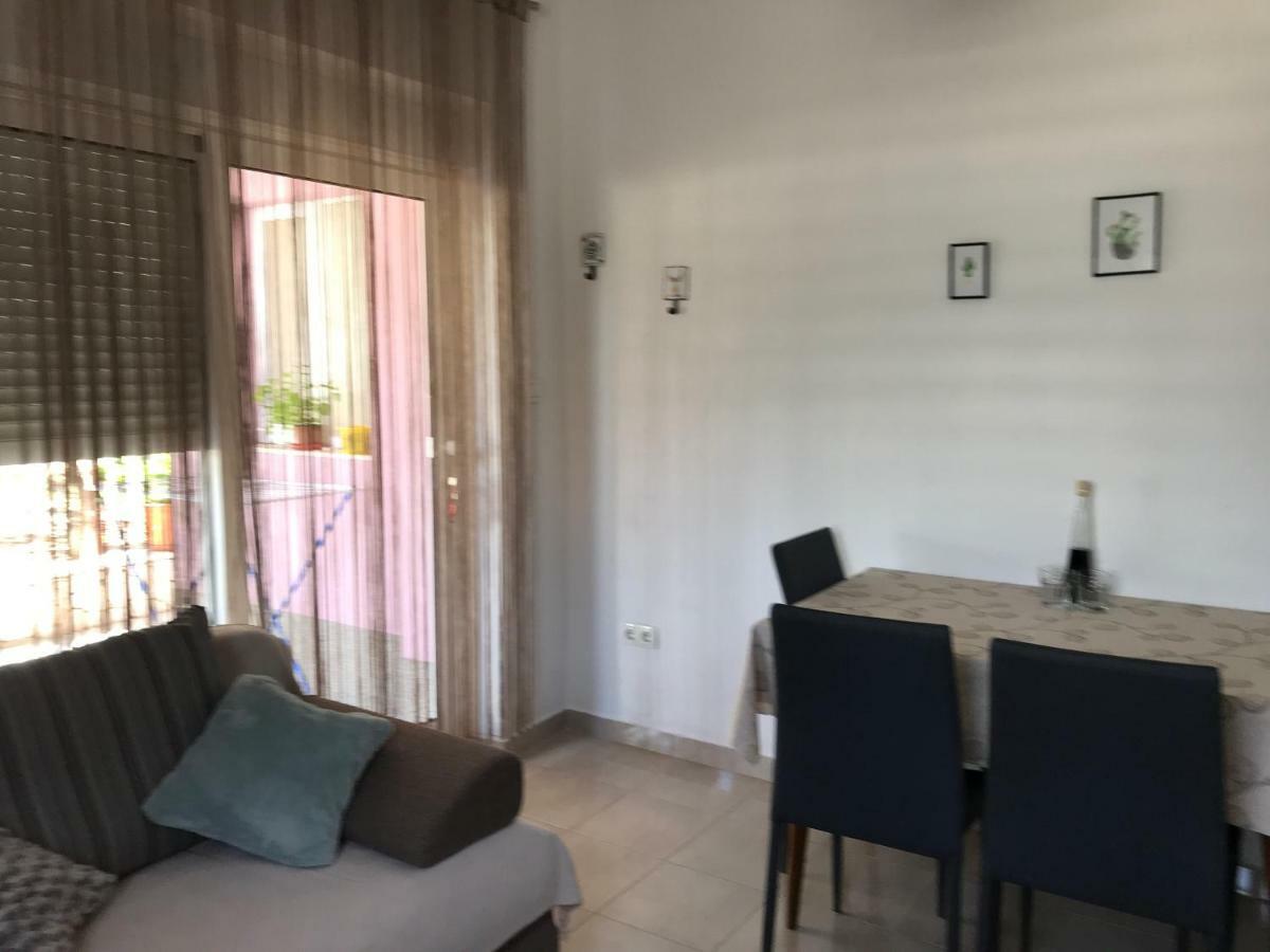 Apartman Mirjana With Terrace And Free Parking Donji Okrug  Екстер'єр фото